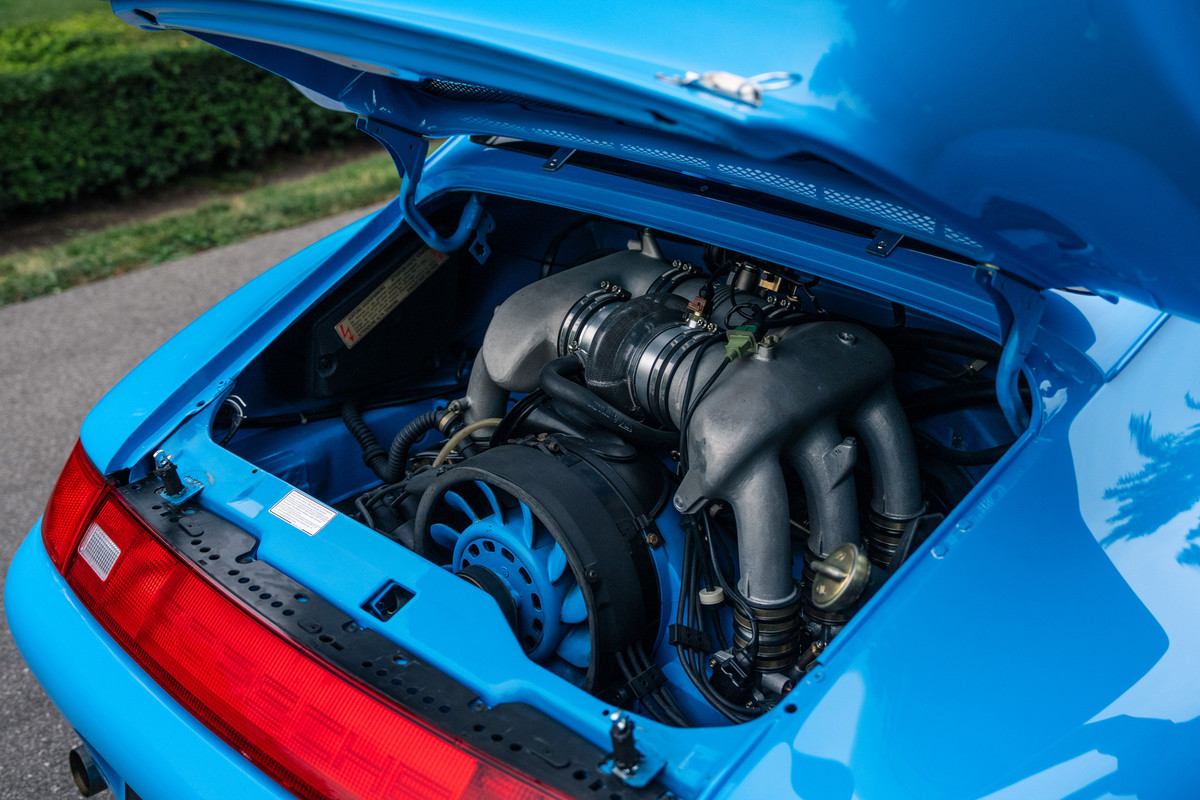 1995 Porsche 911 Carrera RS Clubsport