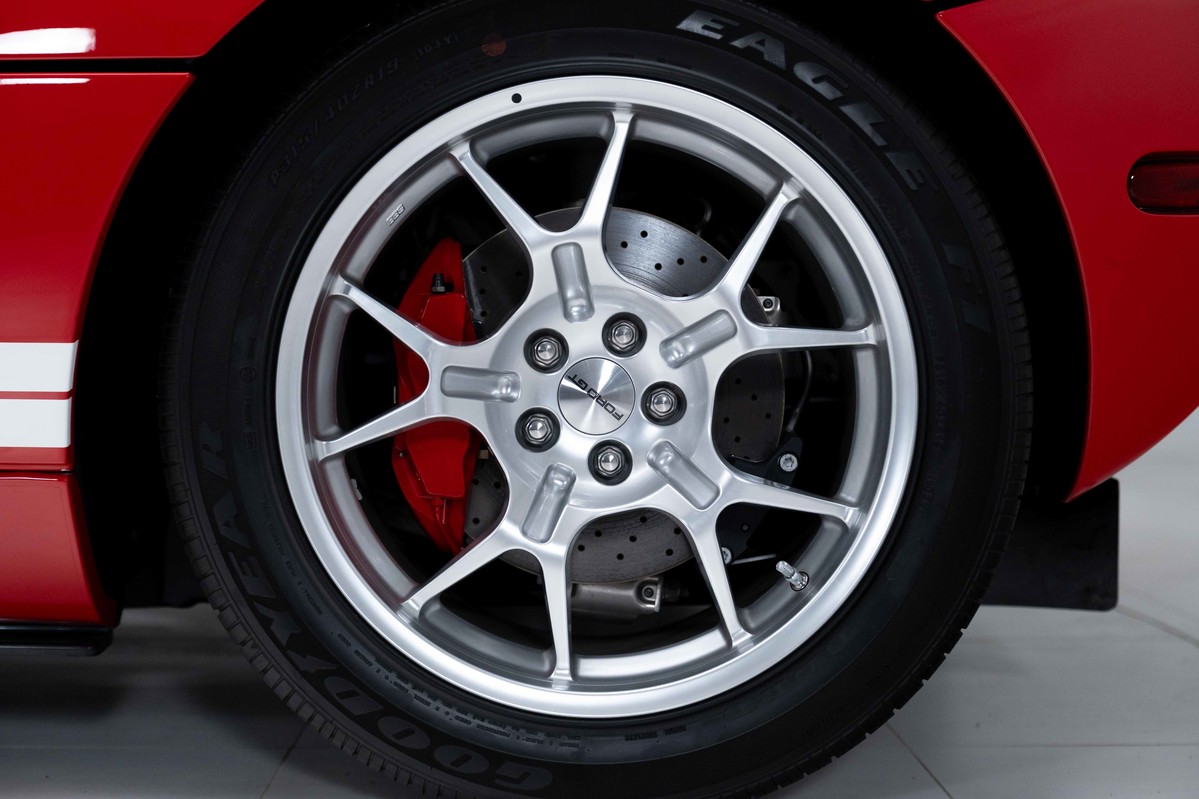 2006 Ford GT 