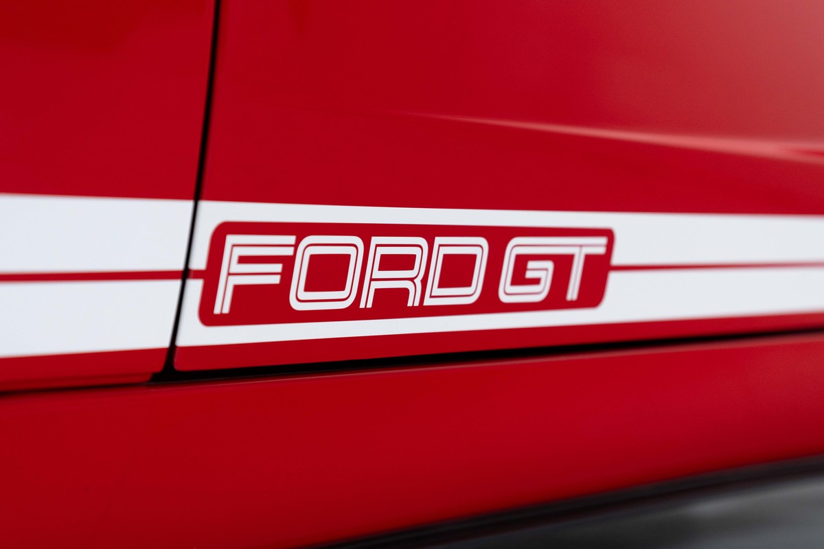 2006 Ford GT 