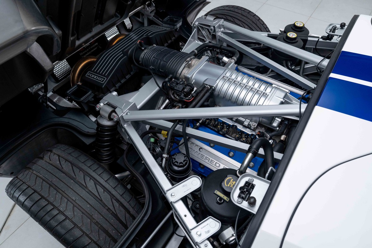 2005 Ford GT 
