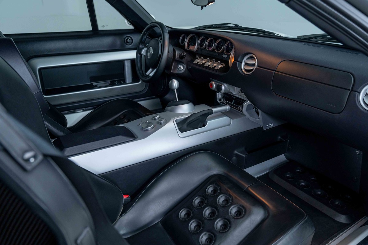 2005 Ford GT 