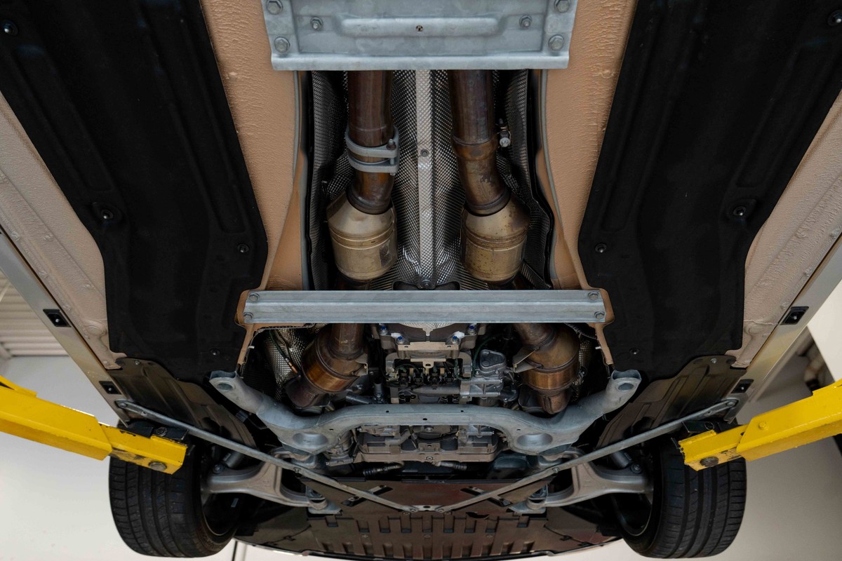 2011 Mercedes-Benz SLS 