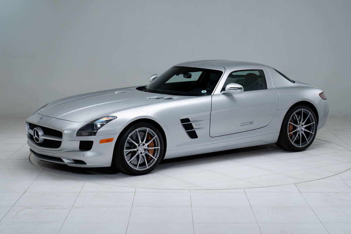 2011 Mercedes-Benz SLS 