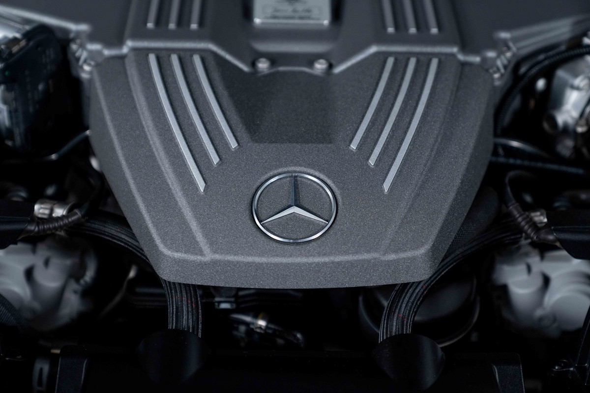 2011 Mercedes-Benz SLS 